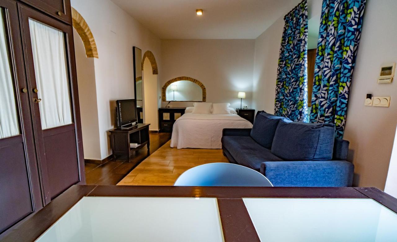 Alfonso Ix (adults Only) Hotel 2*